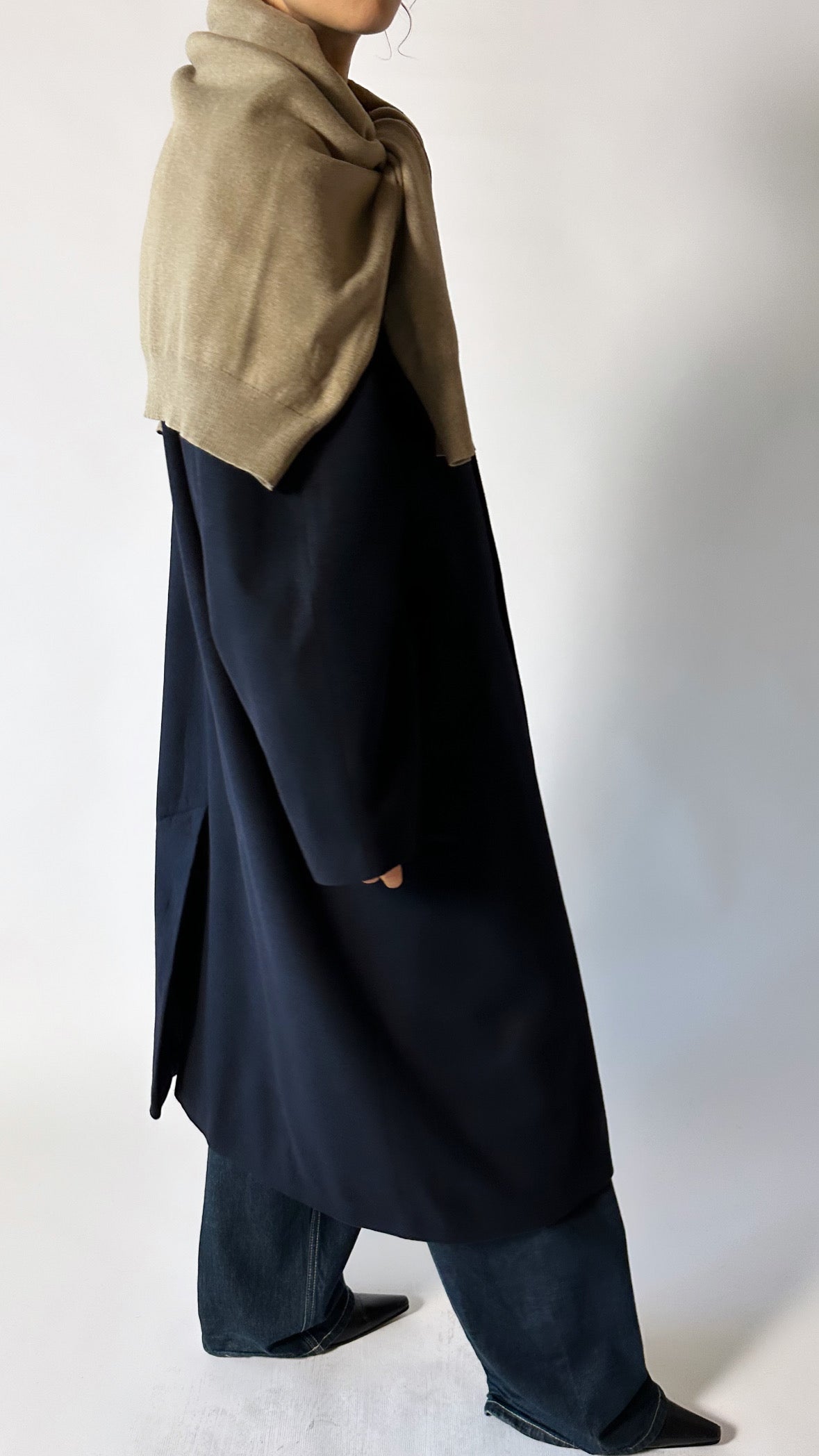 Relaxed long cashmere coat | Night blue