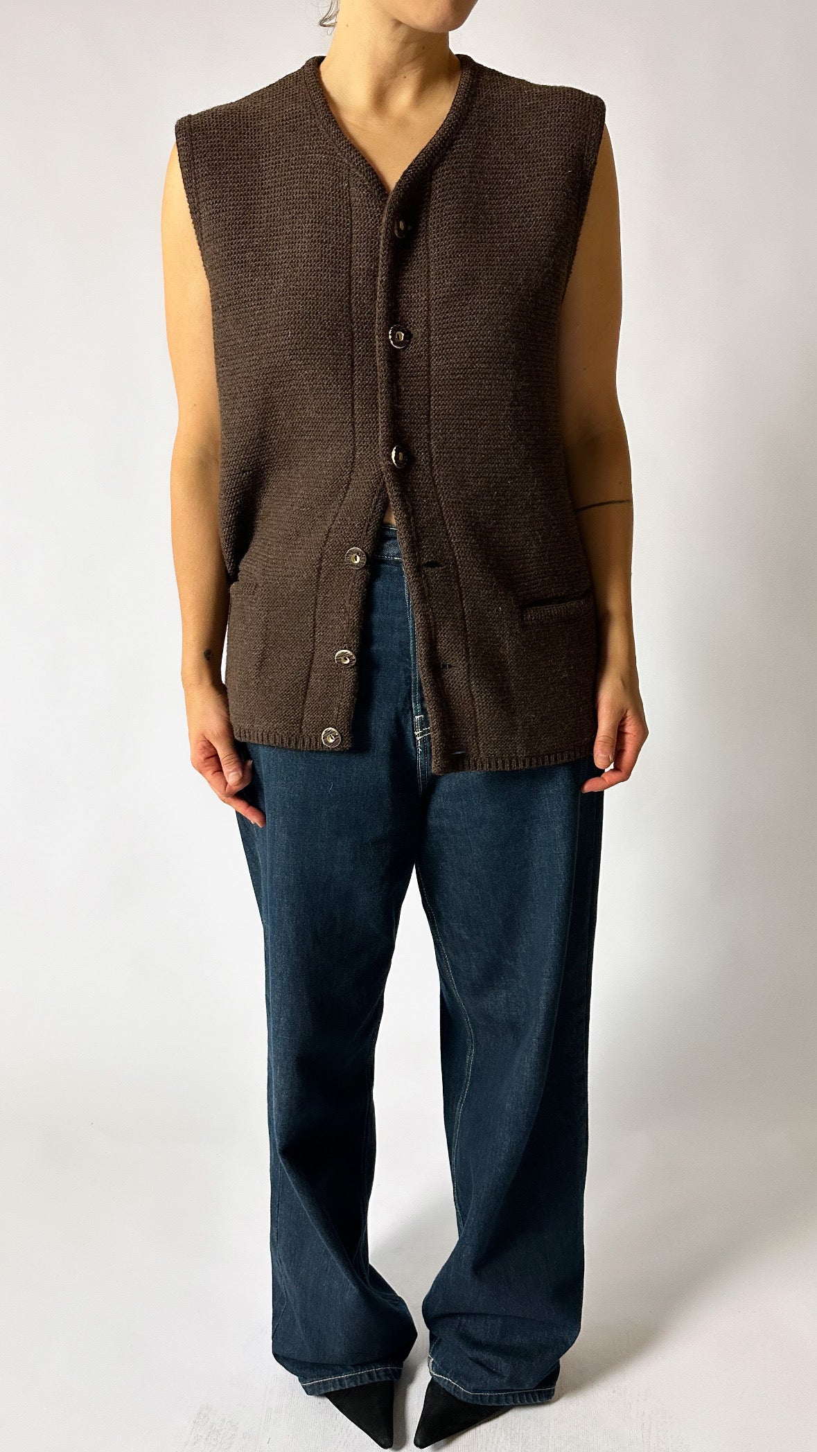 Wool vest | Dark brown