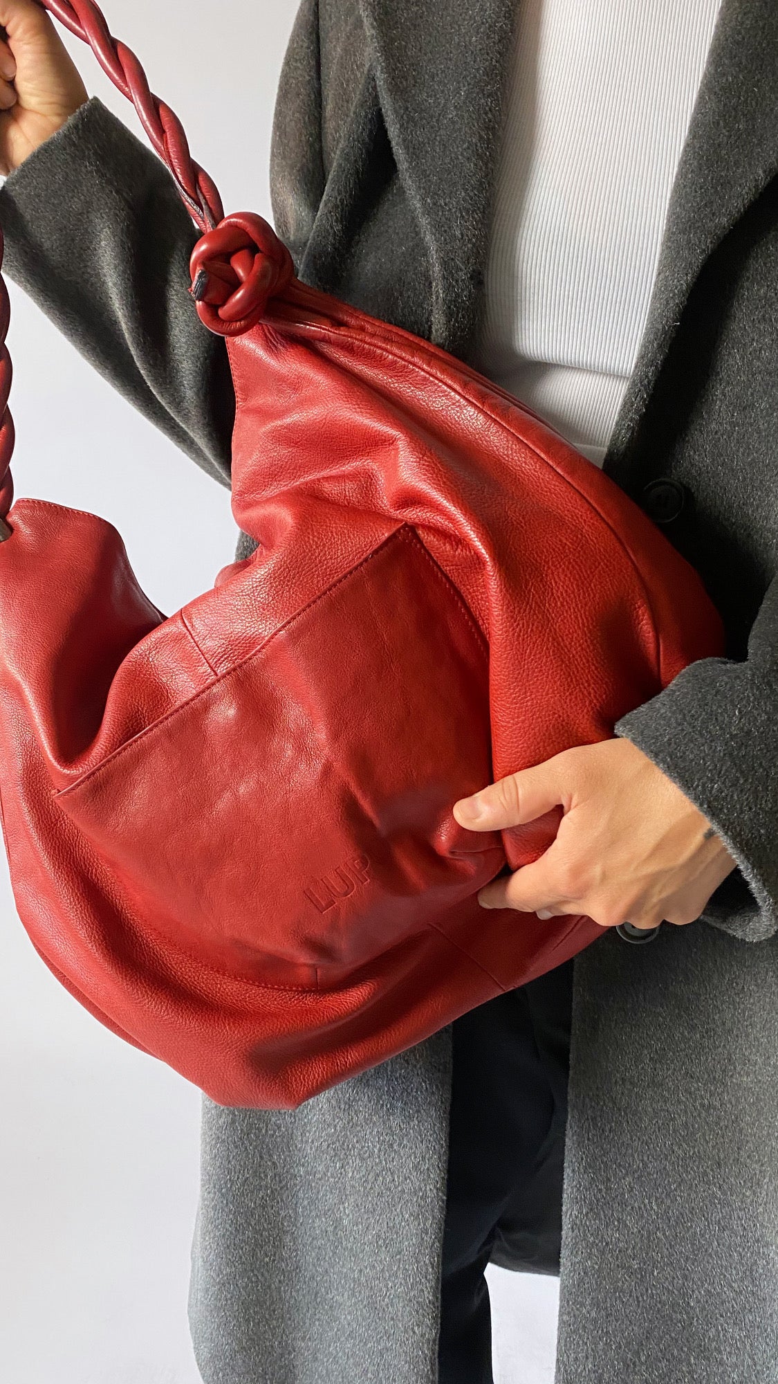 Leather tote bag red