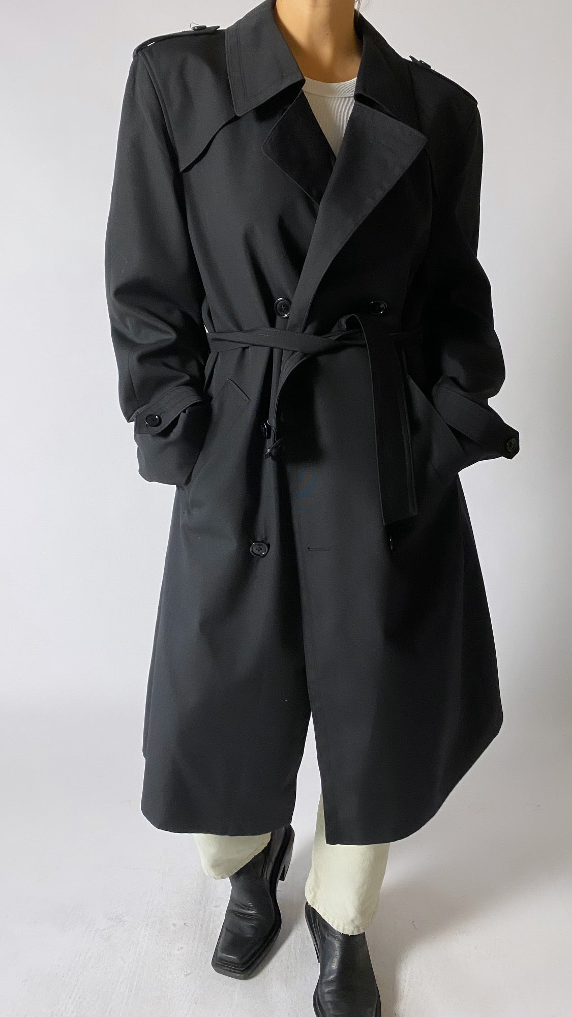 Classic trench coat black