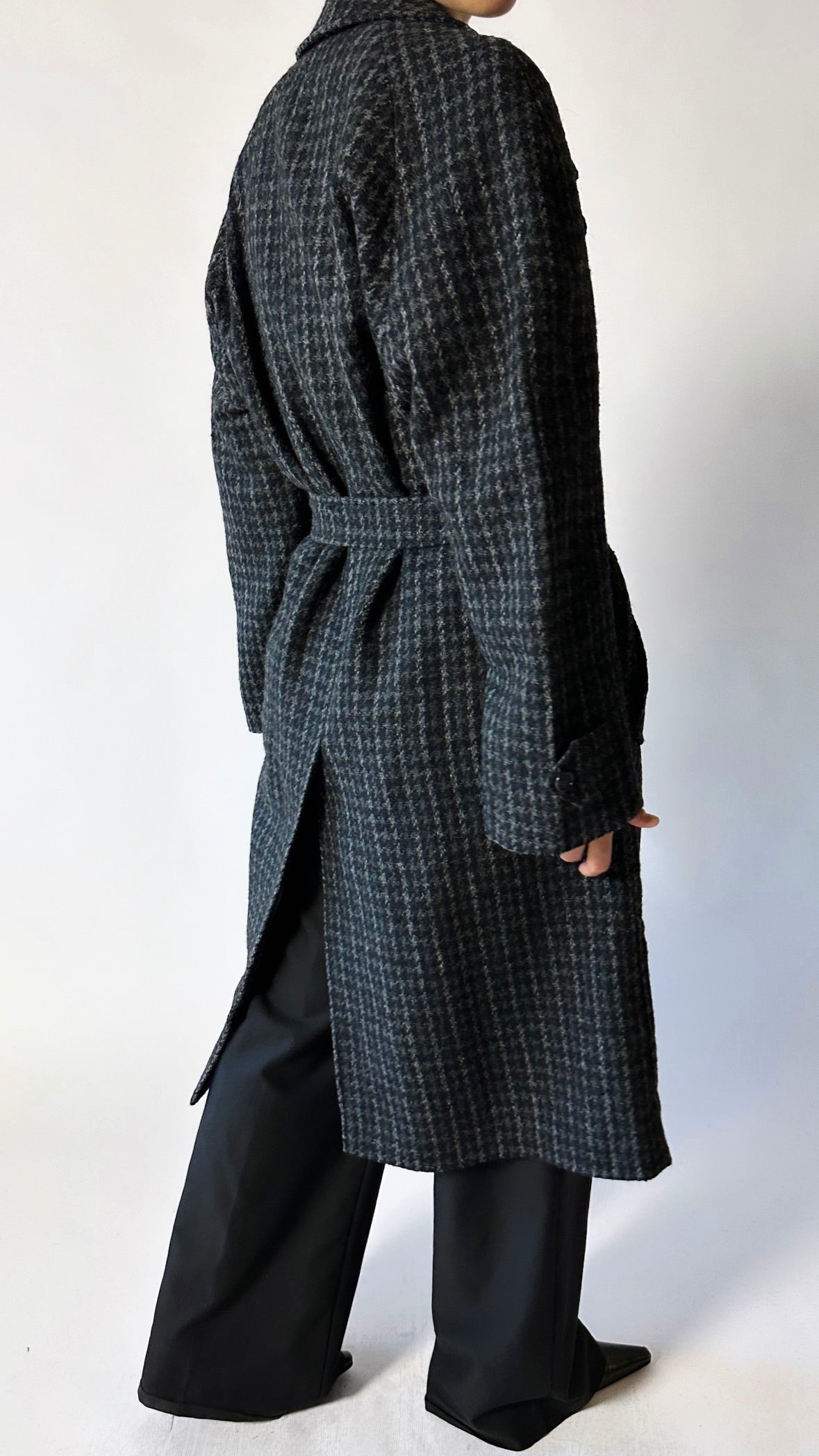 Belted wool trench coat | Grey houndstooth