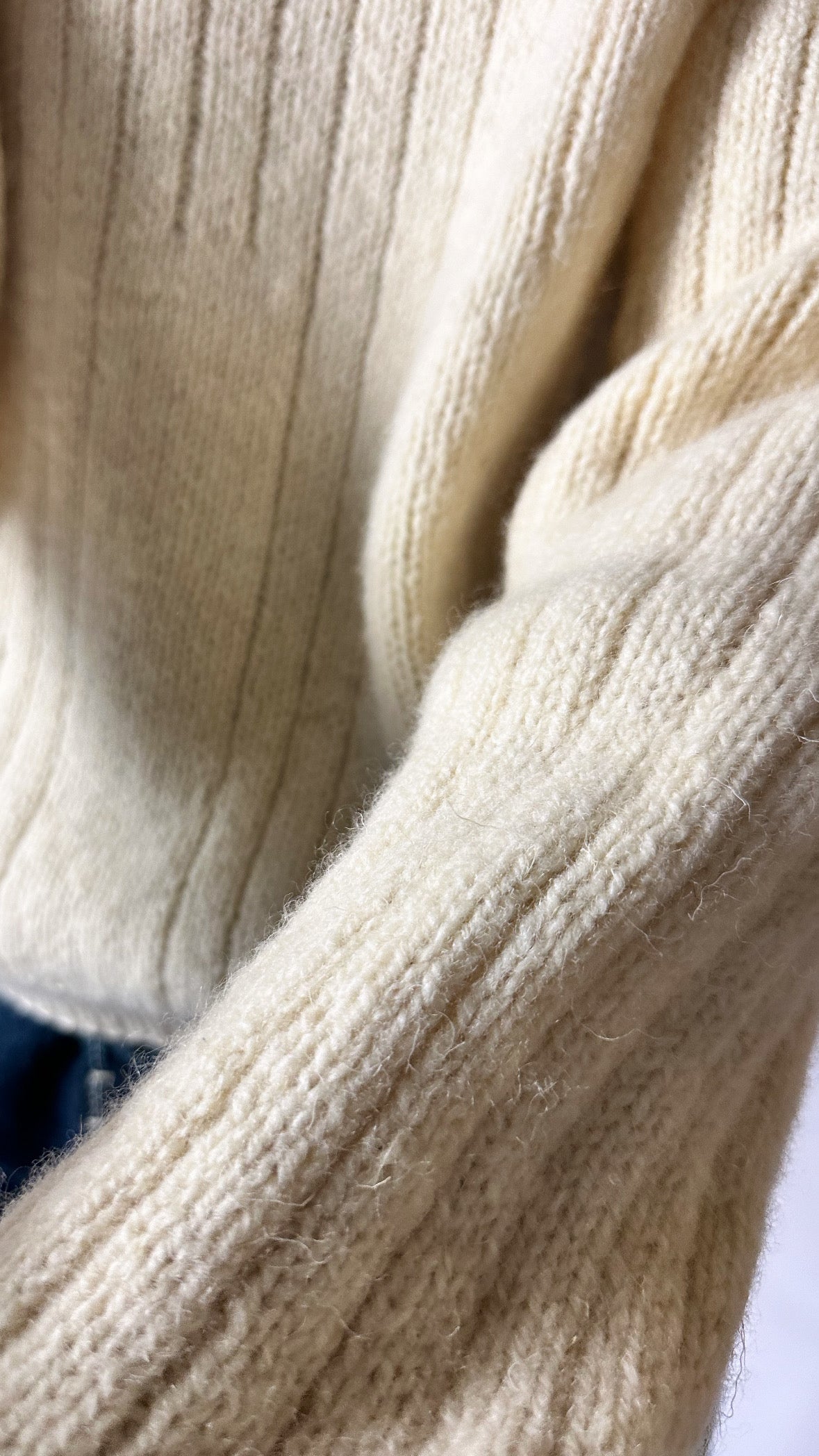 Hand knitted wool sweater | Cream white