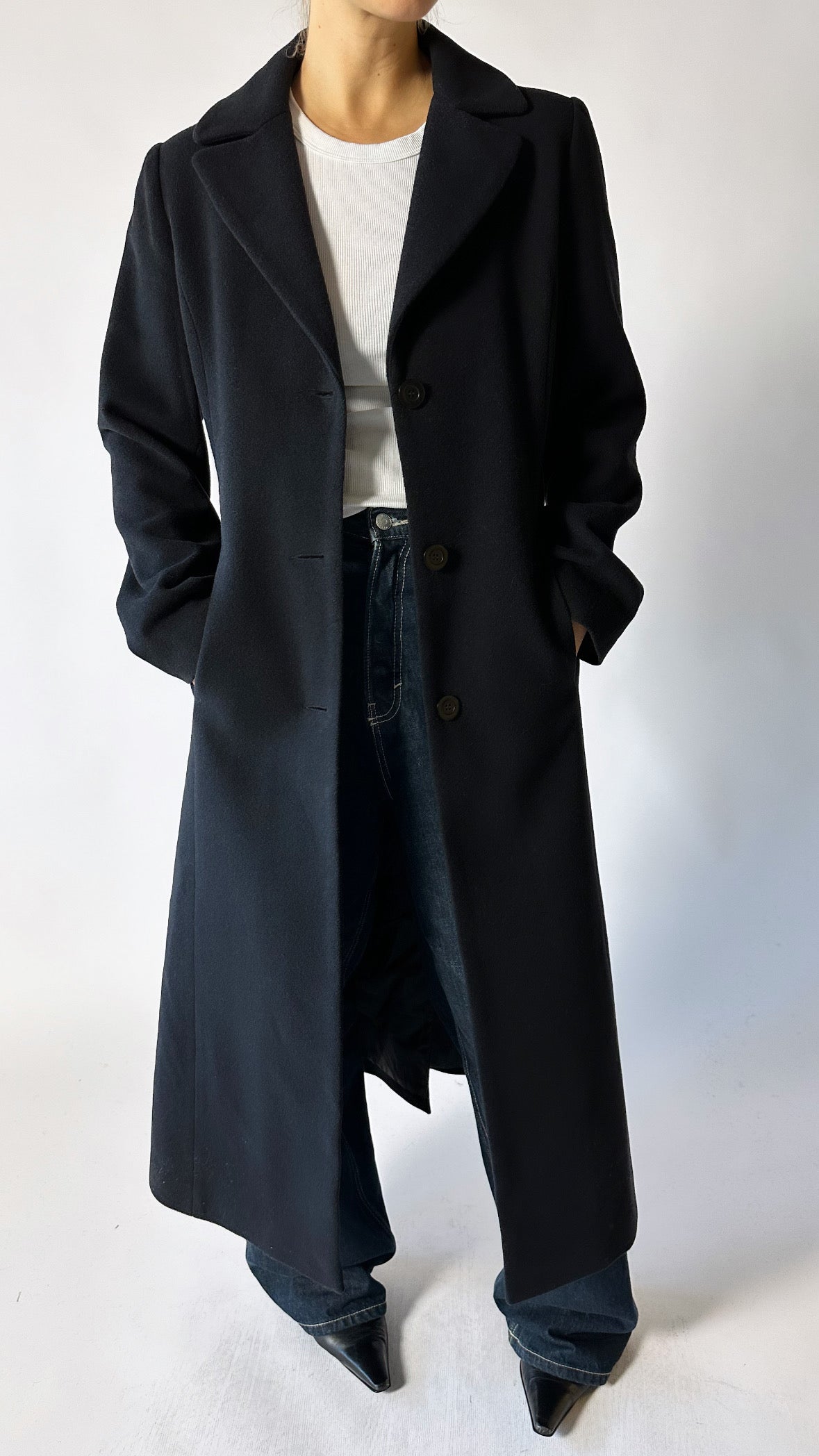 Fitted wool coat | Black