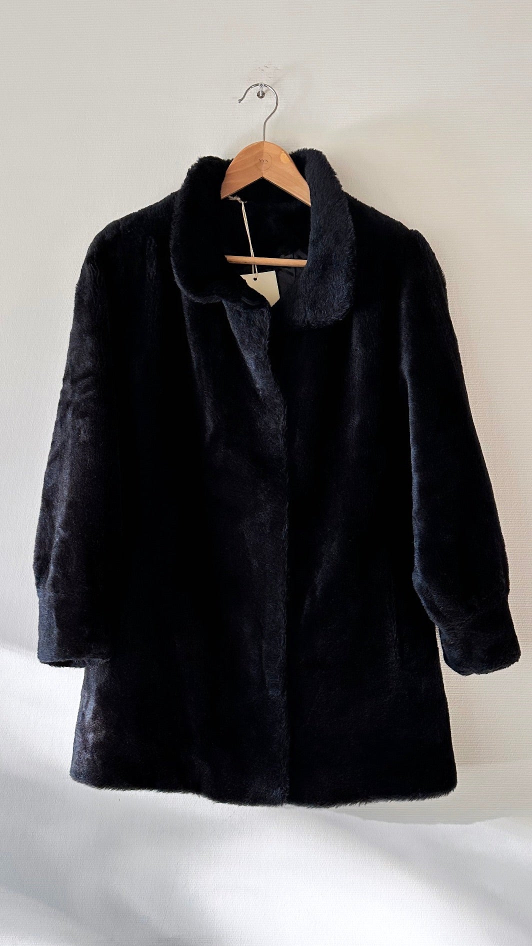 Alpaca fur short coat | Black Night