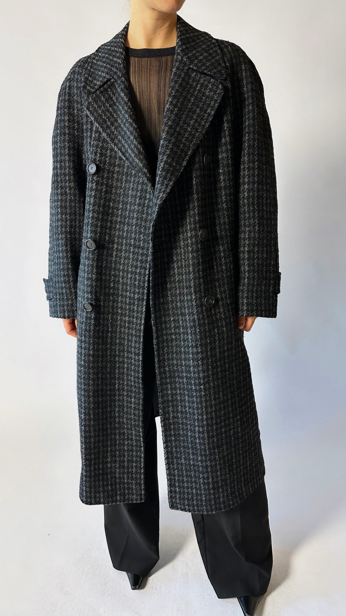 Belted wool trench coat | Grey houndstooth