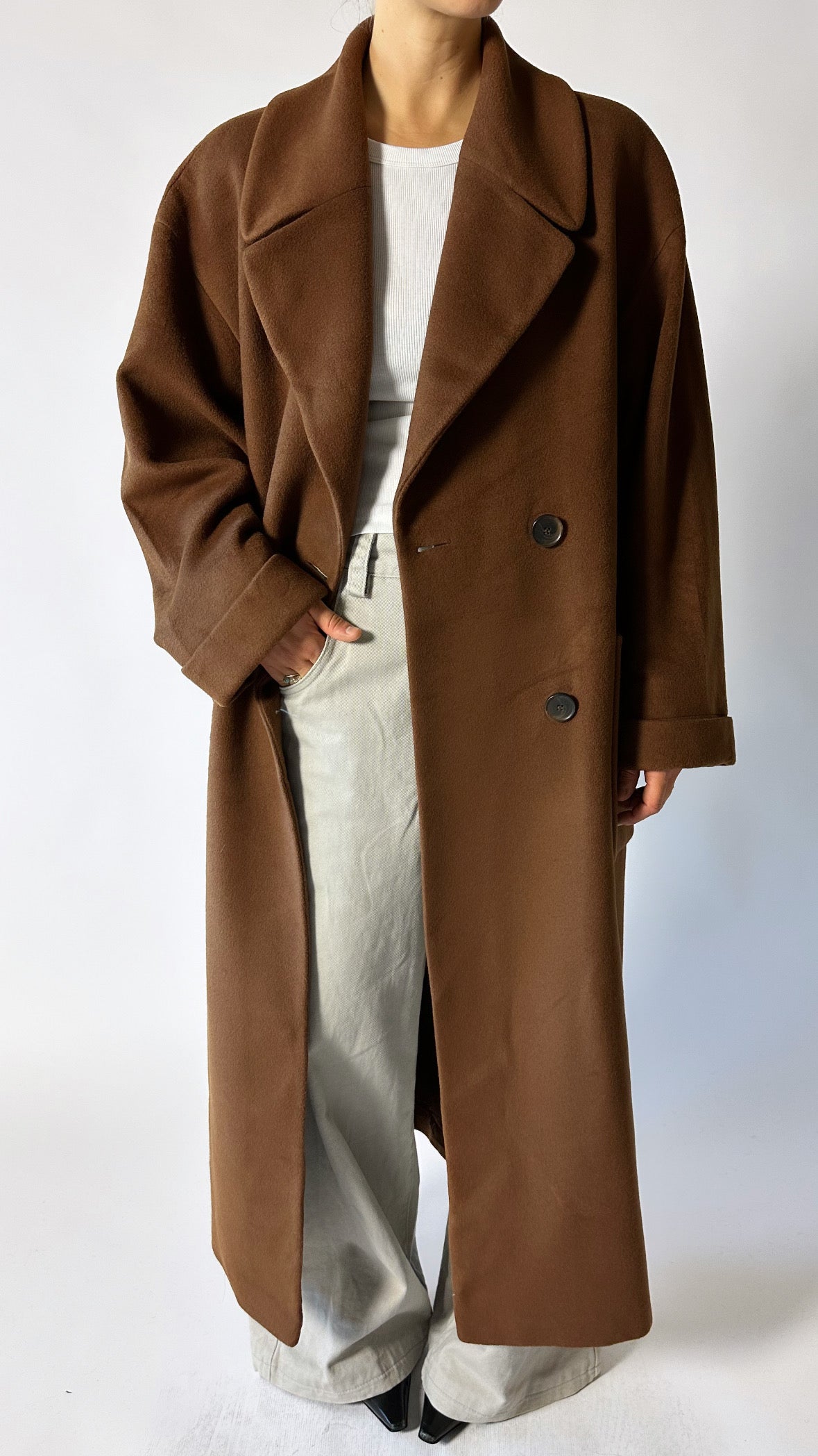 Oversized long wool coat | Brown