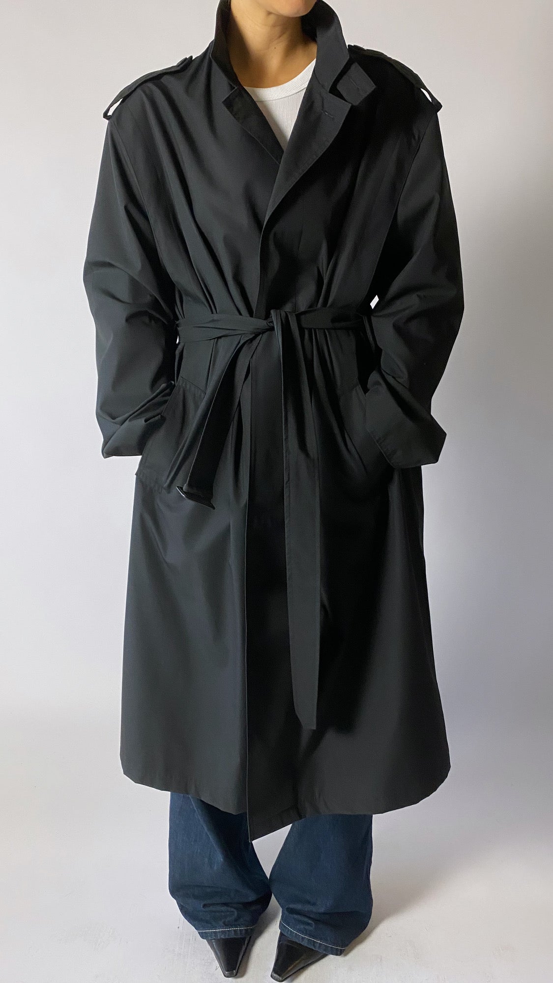 Oversized trench coat black