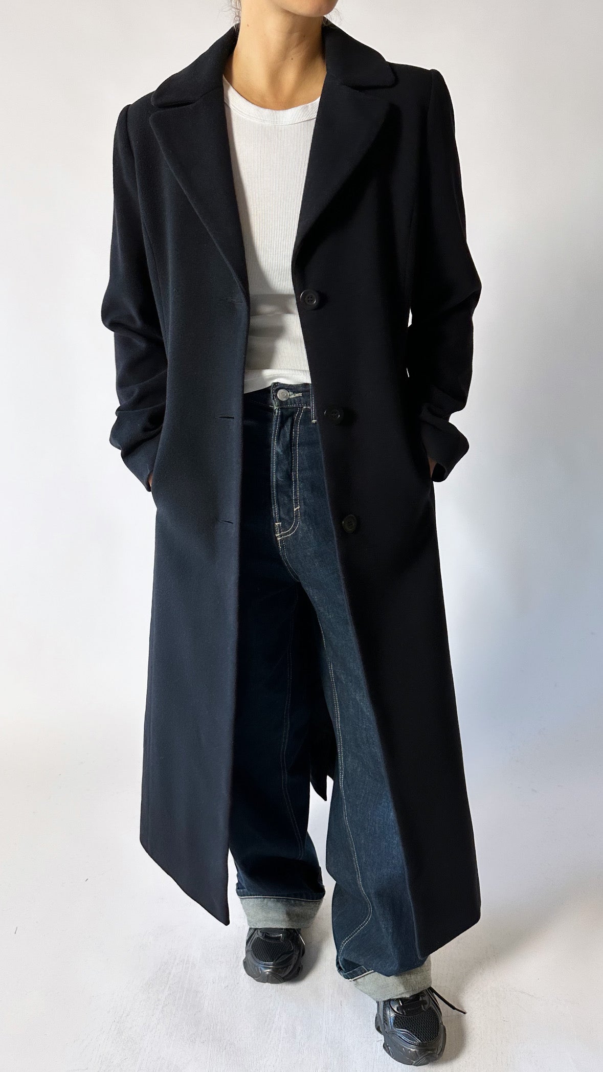 Fitted wool coat | Black