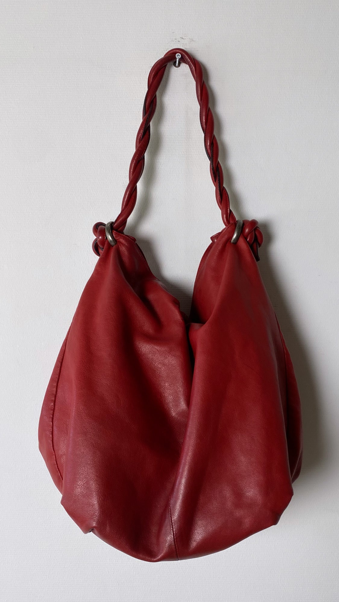 Leather tote bag red