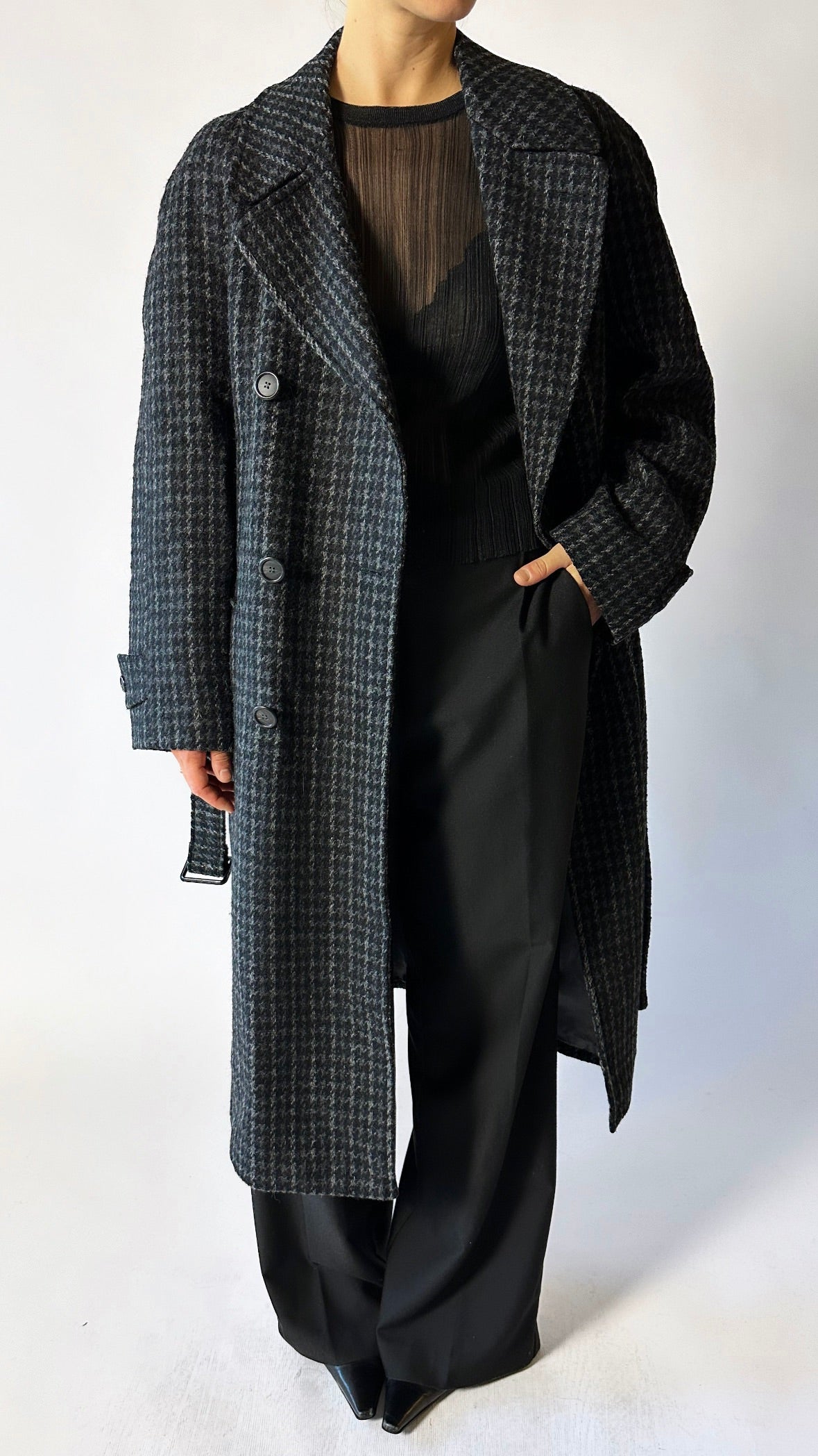 Belted wool trench coat | Grey houndstooth