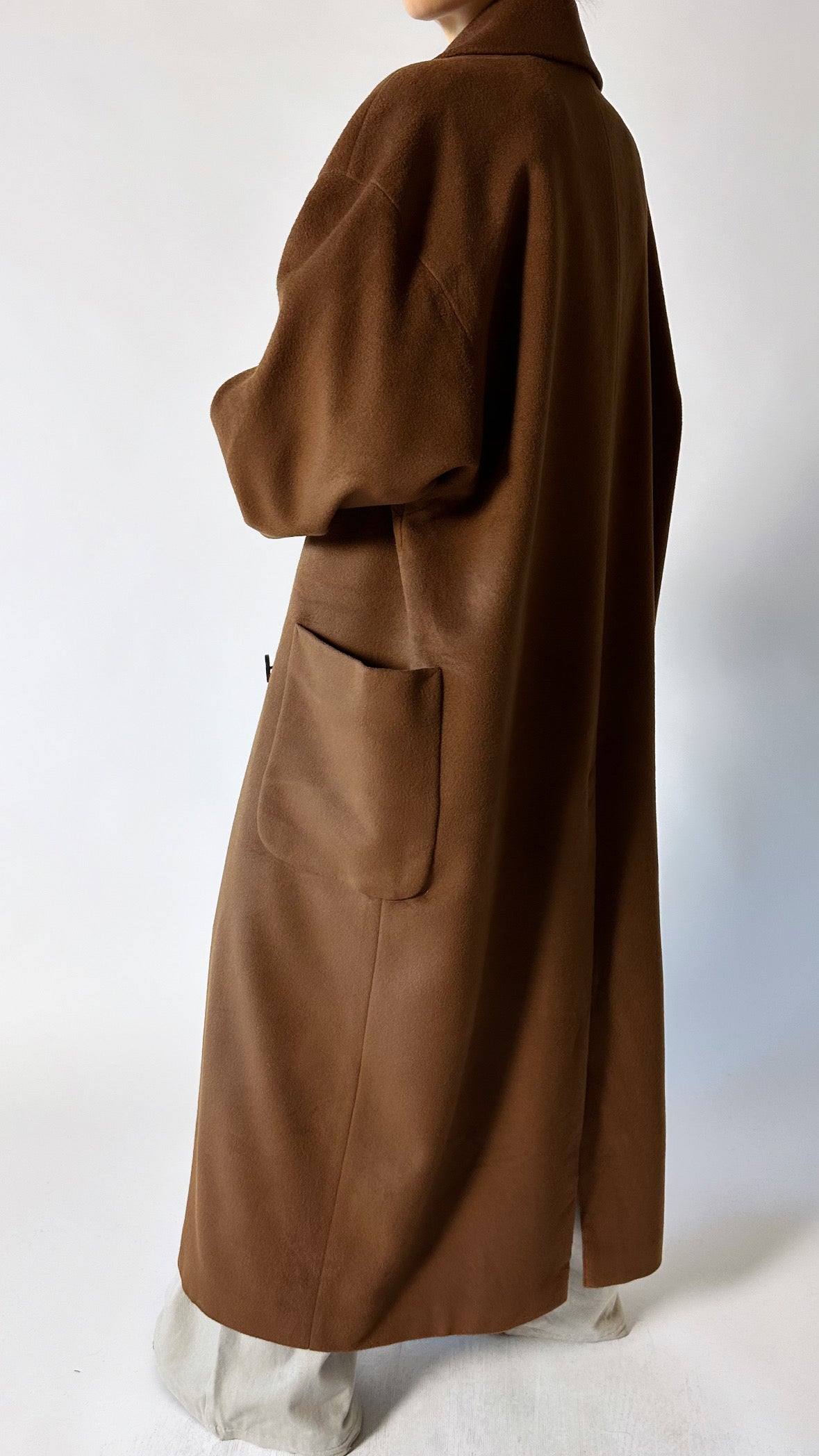 Oversized long wool coat | Brown