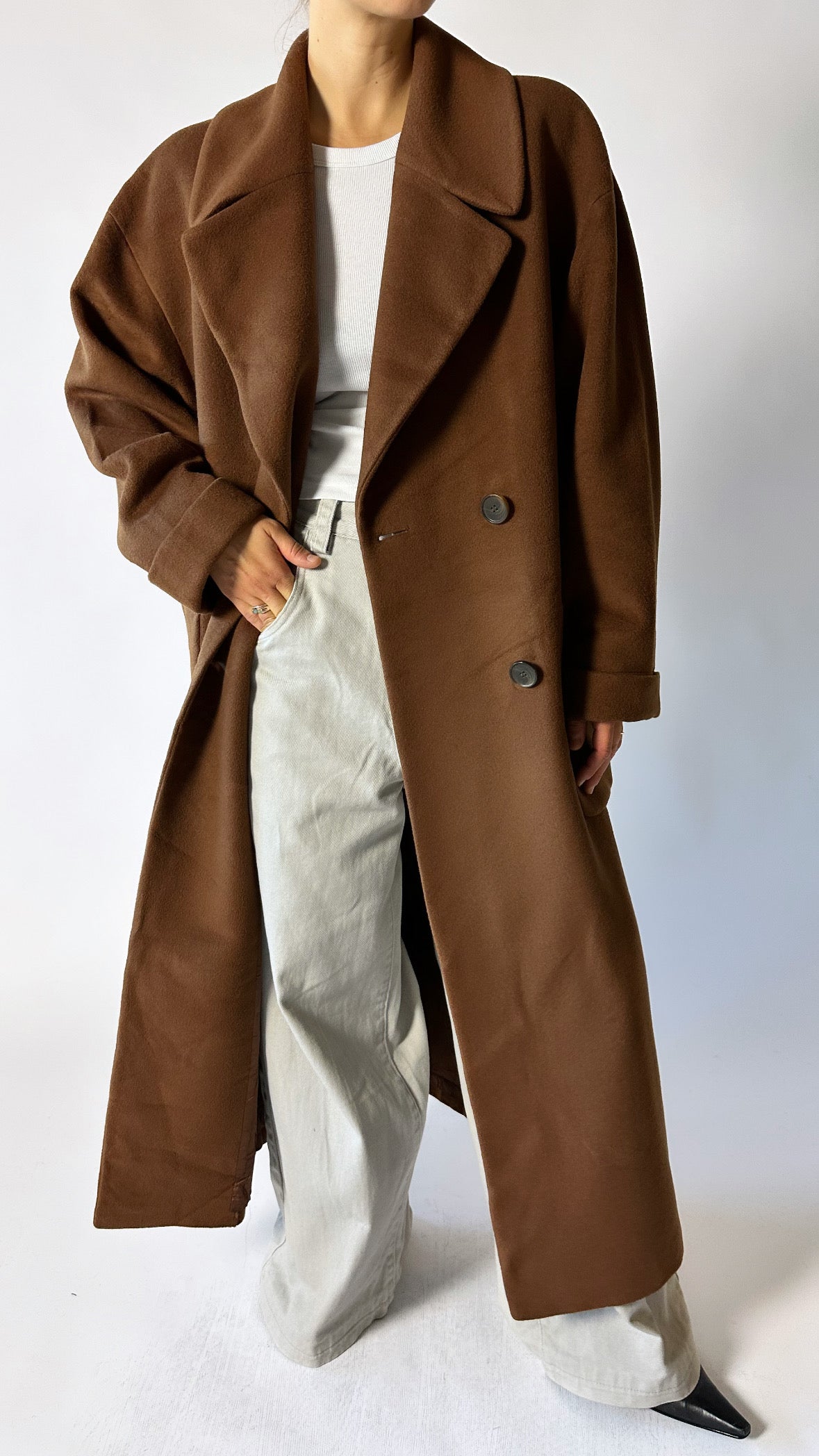 Oversized long wool coat | Brown