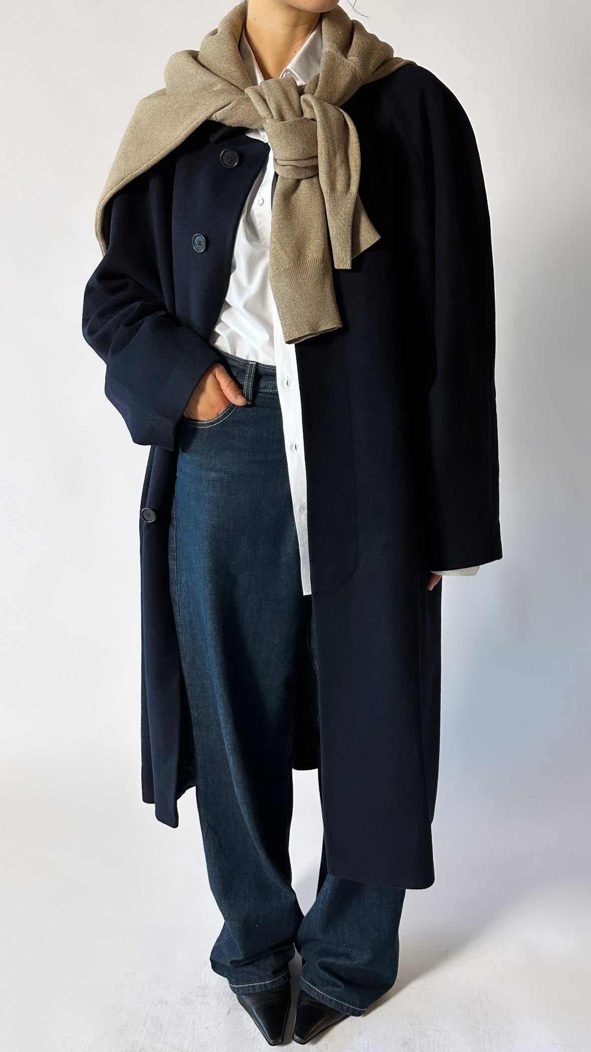 Relaxed long cashmere coat | Night blue