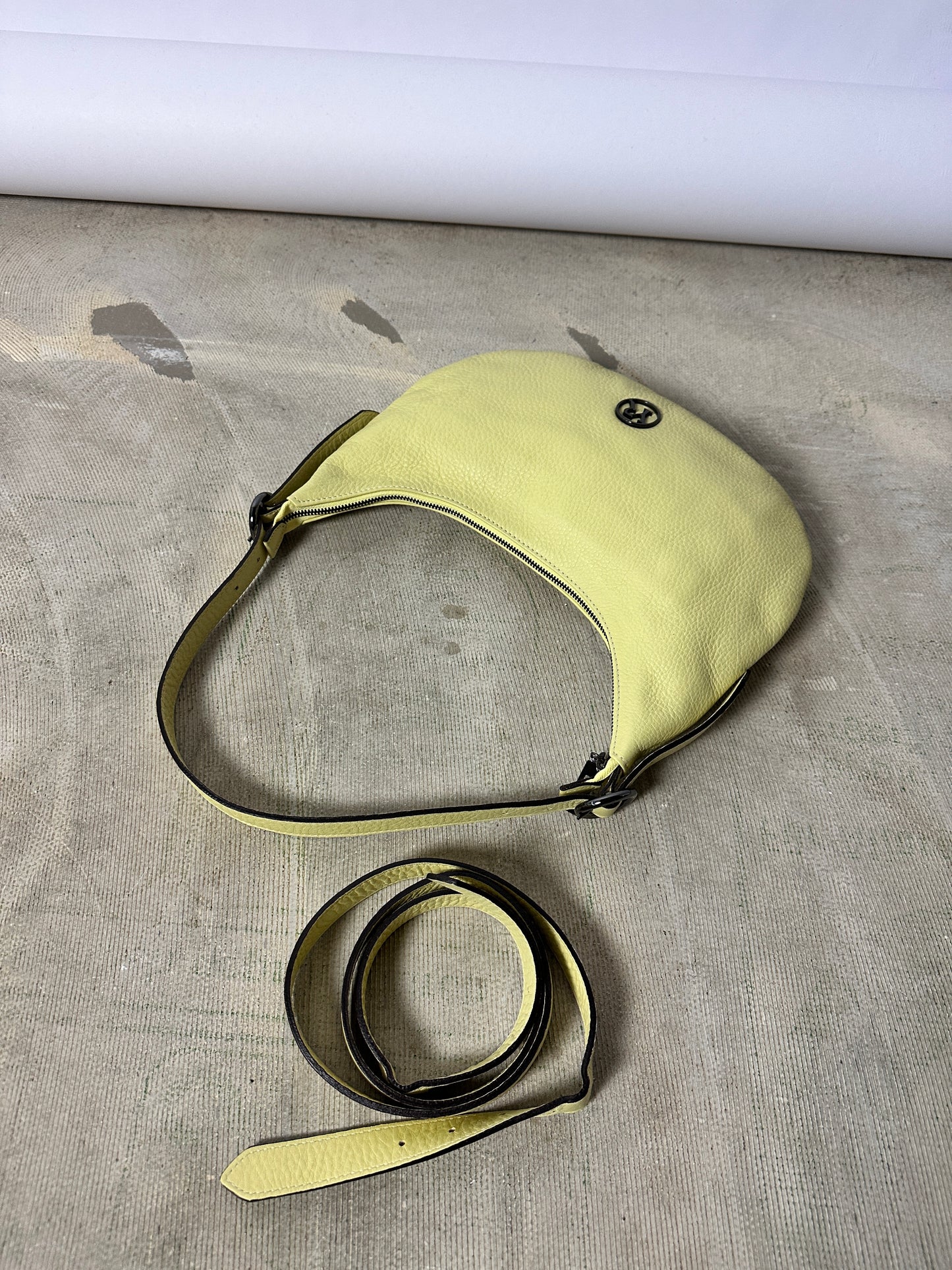 Leather shoulder bag | Soft Yellow