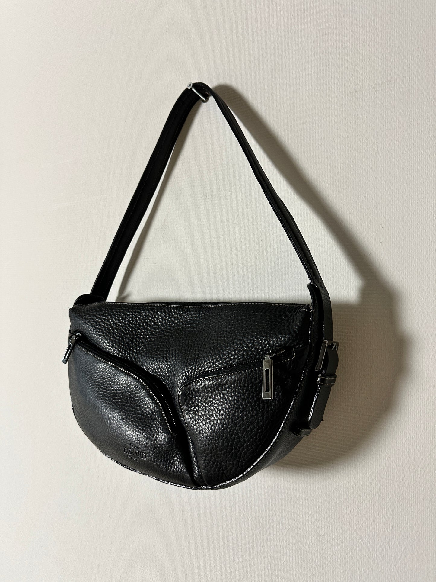 Leather shoulder bag | Black