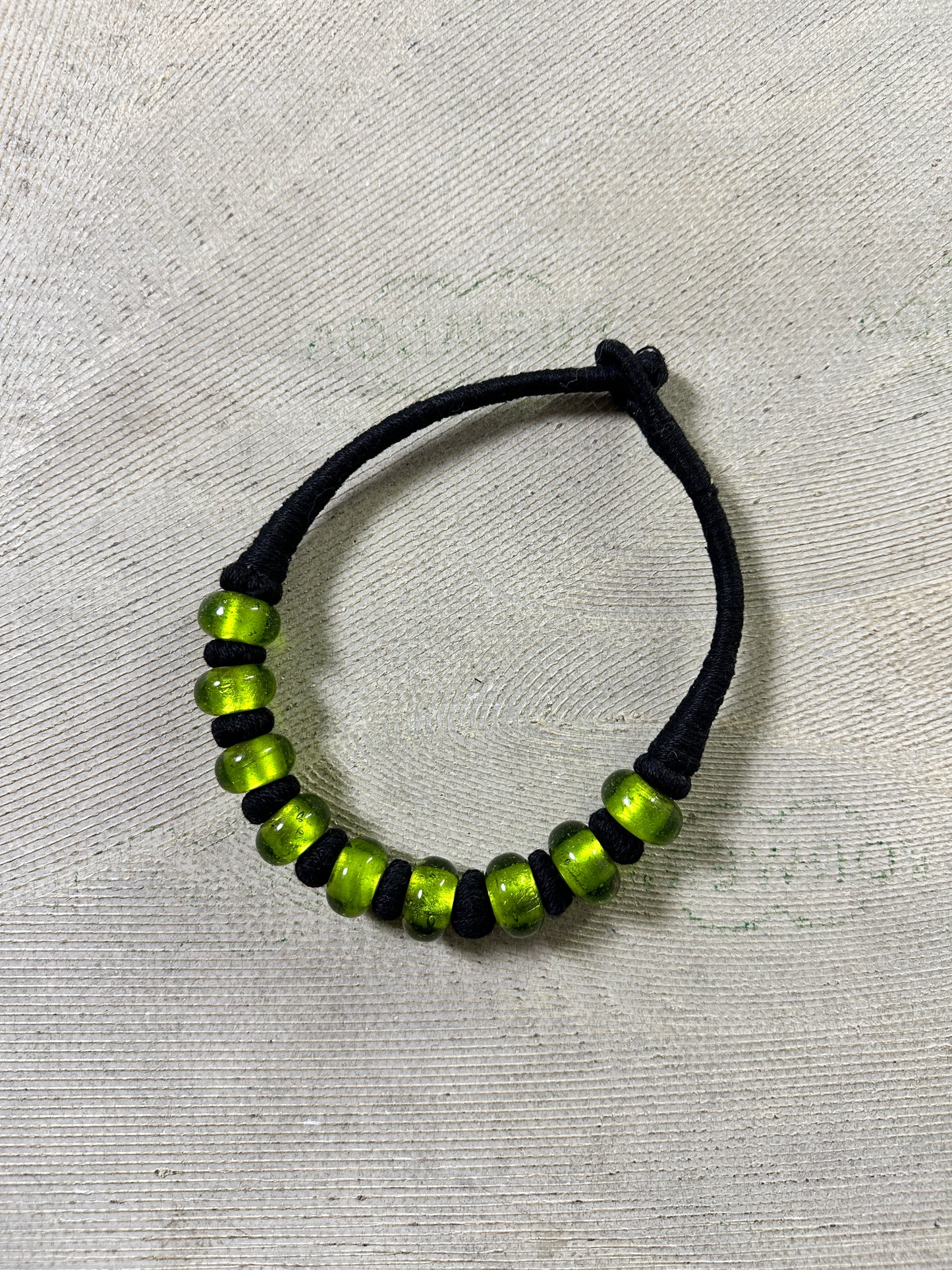 Glass beaded necklace | Green