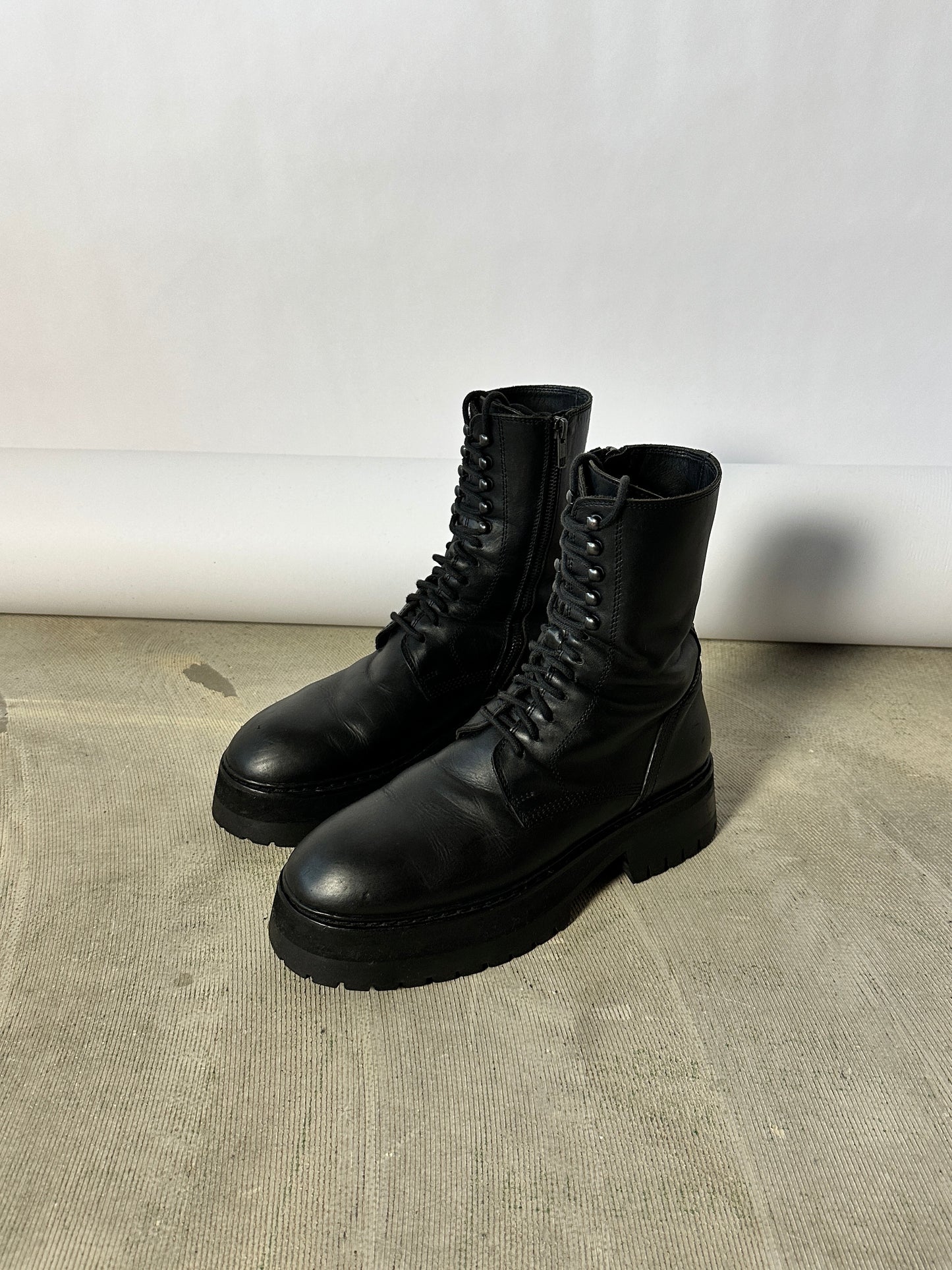 Ann Demeulenmeester lace up combat boots | Black